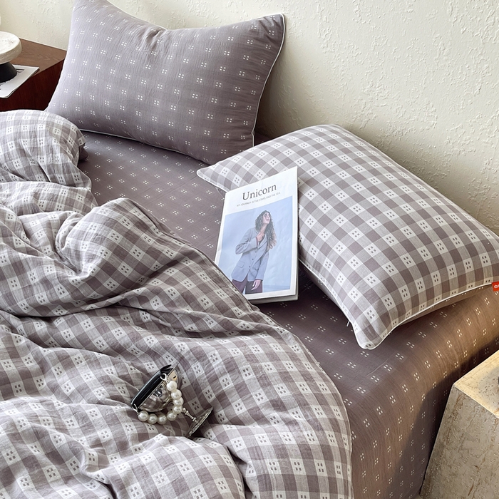 91家纺网 家纺一手货源 找家纺 春皖家纺 2026新款提花双层纱纯棉全棉四件套 思柔-烟灰