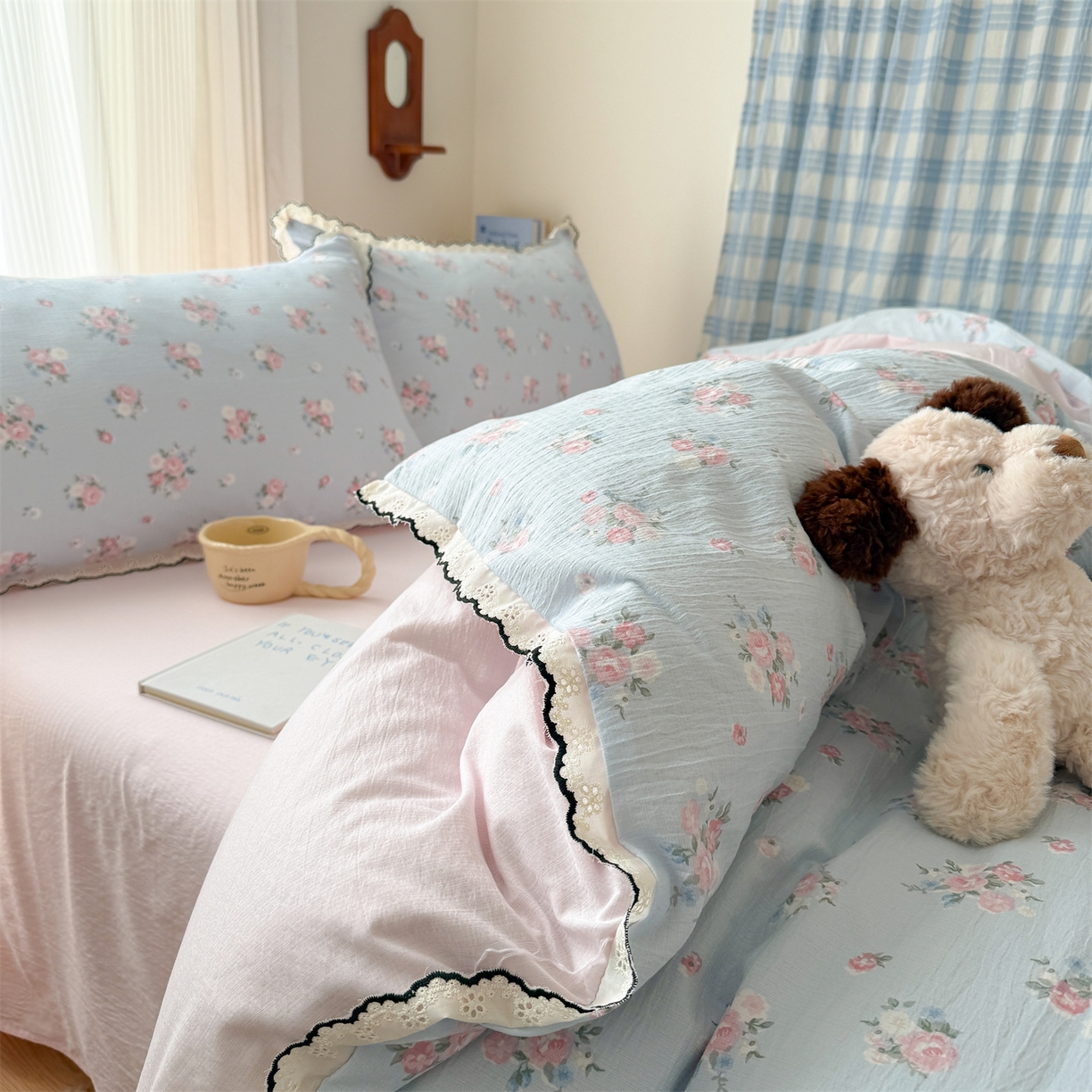 91家纺网 家纺一手货源 找家纺 温眠家纺 2026新款针织提花双层纱全棉蕾丝花边四件套 蓝萱