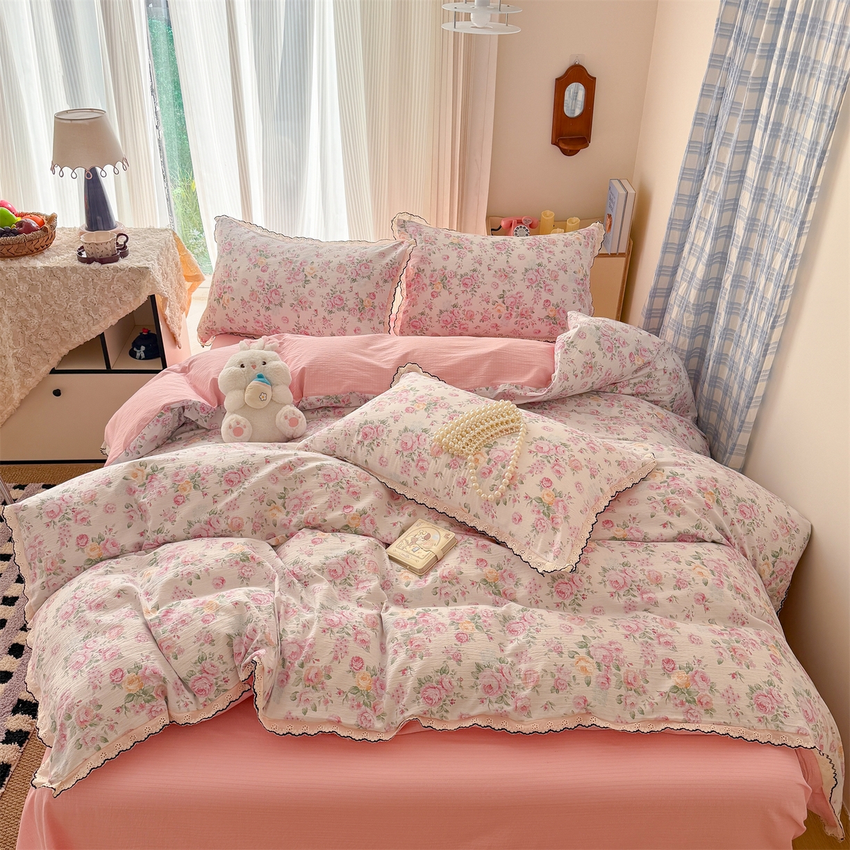 91家纺网 家纺一手货源 找家纺 温眠家纺 2026新款针织提花双层纱全棉蕾丝花边四件套 阳光花絮