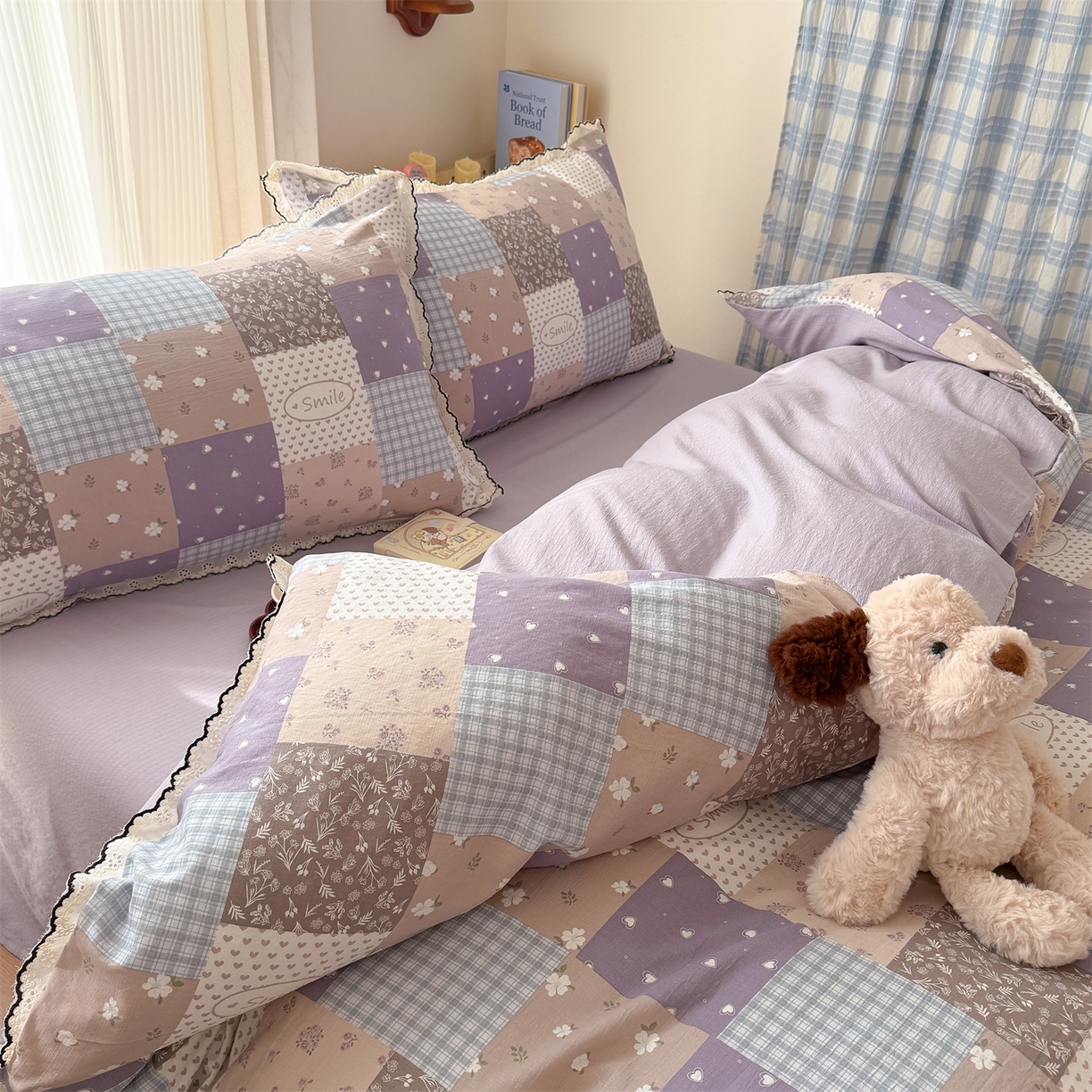 91家纺网 家纺一手货源 找家纺 温眠家纺 2026新款针织提花双层纱全棉蕾丝花边四件套 花田紫