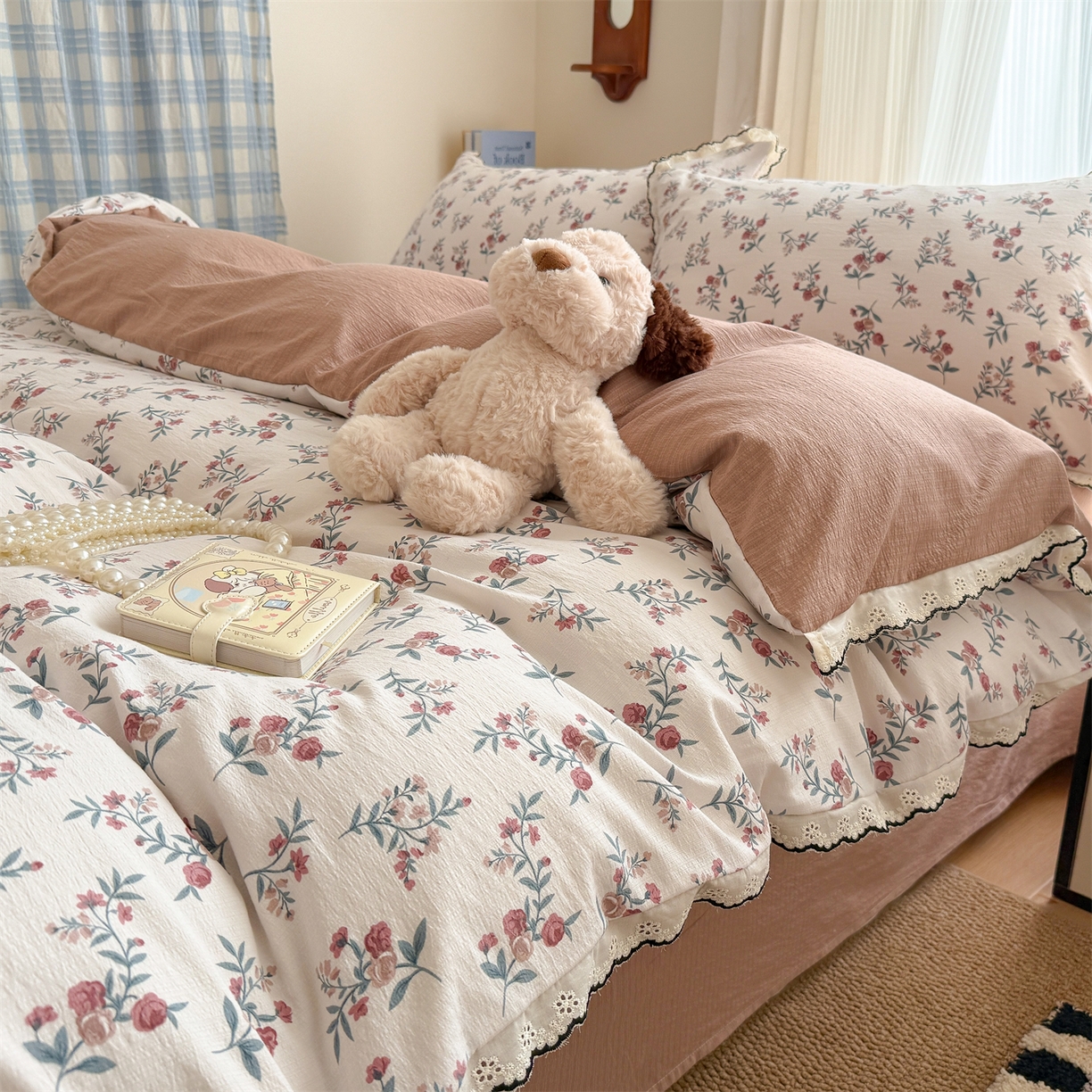 91家纺网 家纺一手货源 找家纺 温眠家纺 2026新款针织提花双层纱全棉蕾丝花边四件套 繁花