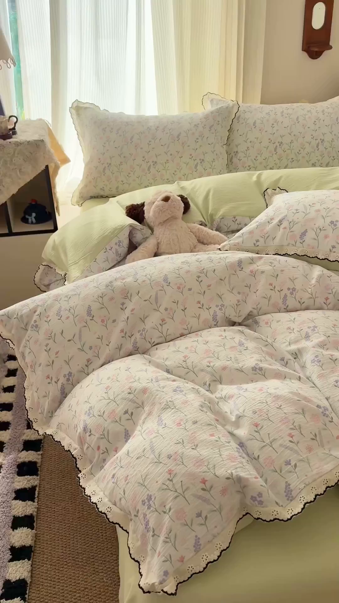 91家纺网 家纺一手货源 找家纺 温眠家纺 2026新款针织提花双层纱全棉蕾丝花边四件套 枝芽