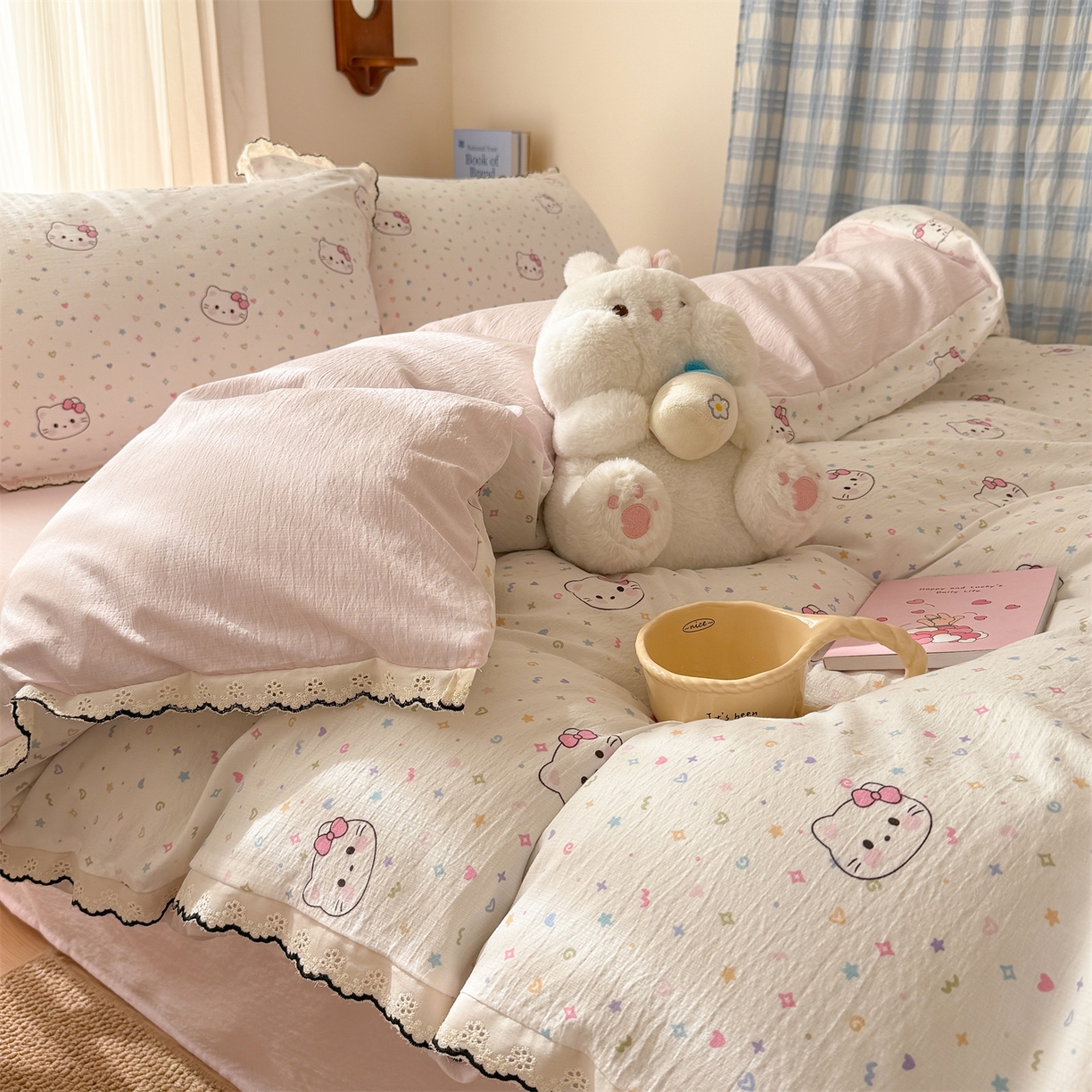 91家纺网 家纺一手货源 找家纺 温眠家纺 2026新款针织提花双层纱全棉蕾丝花边四件套 甜心猫咪