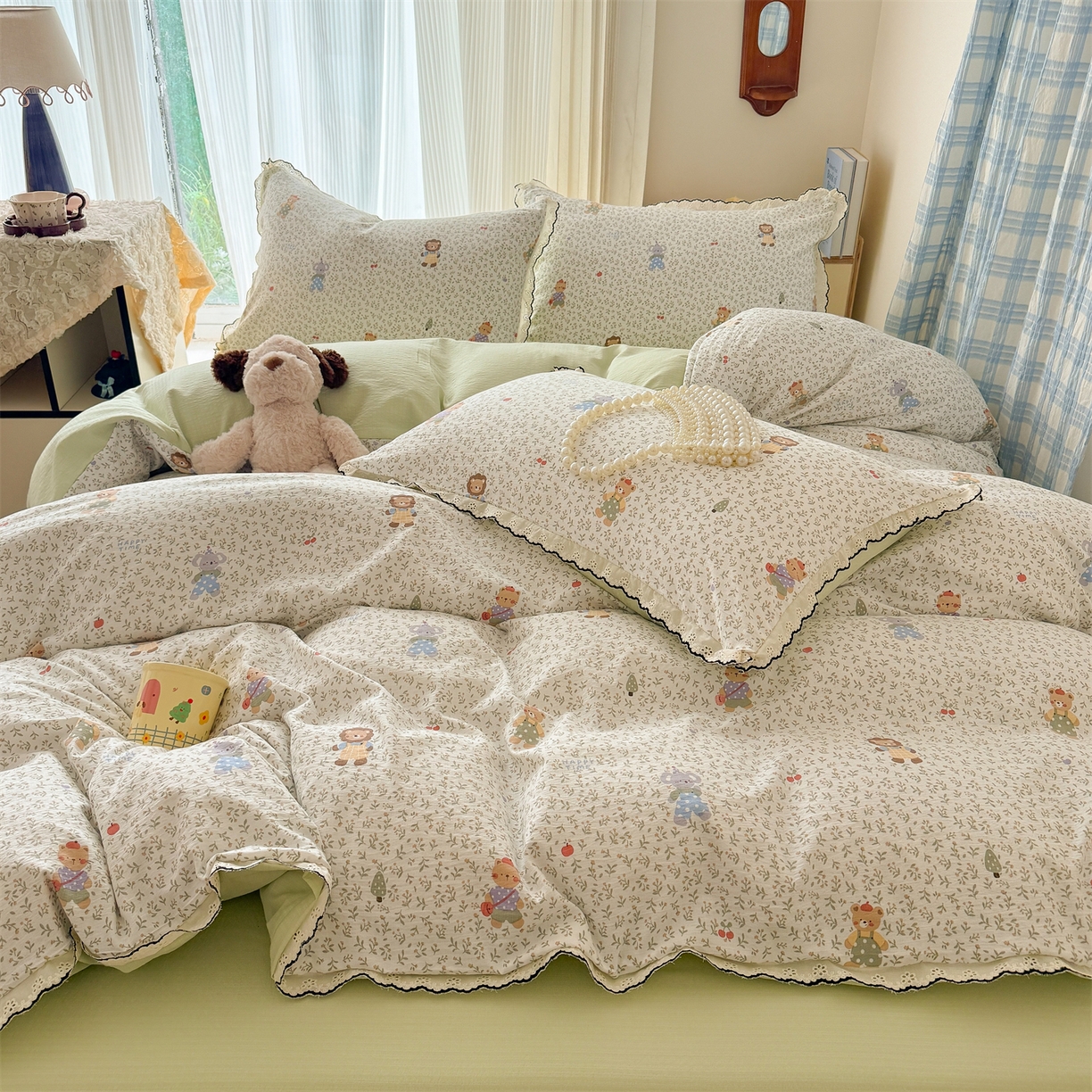 91家纺网 家纺一手货源 找家纺 温眠家纺 2026新款针织提花双层纱全棉蕾丝花边四件套 软萌可可