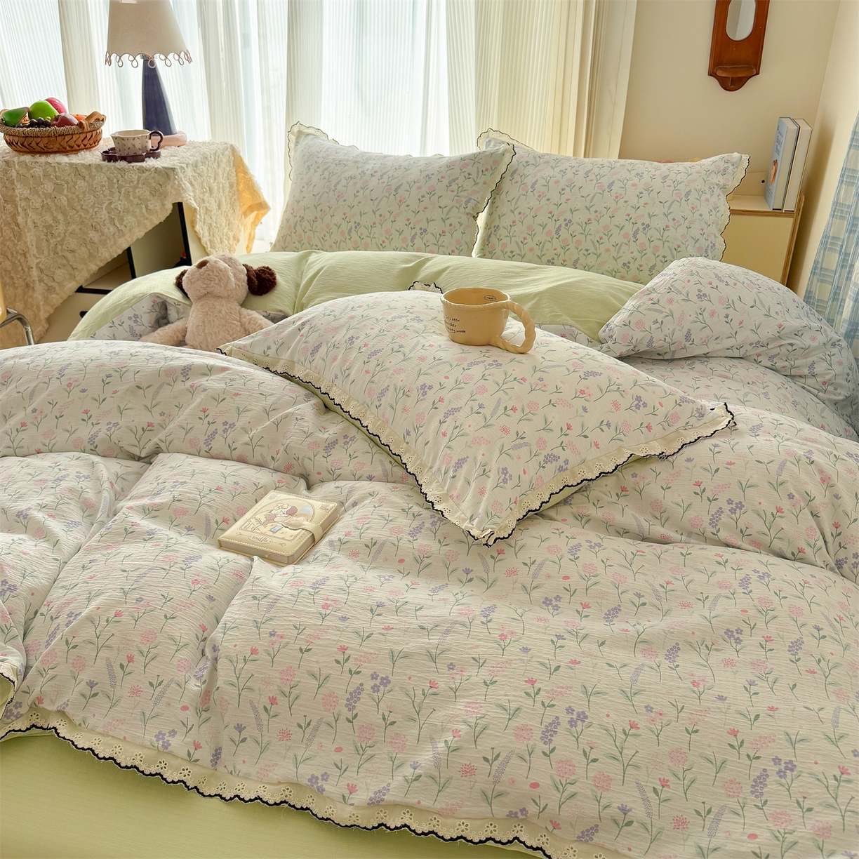 91家纺网 家纺一手货源 找家纺 温眠家纺 2026新款针织提花双层纱全棉蕾丝花边四件套 枝芽