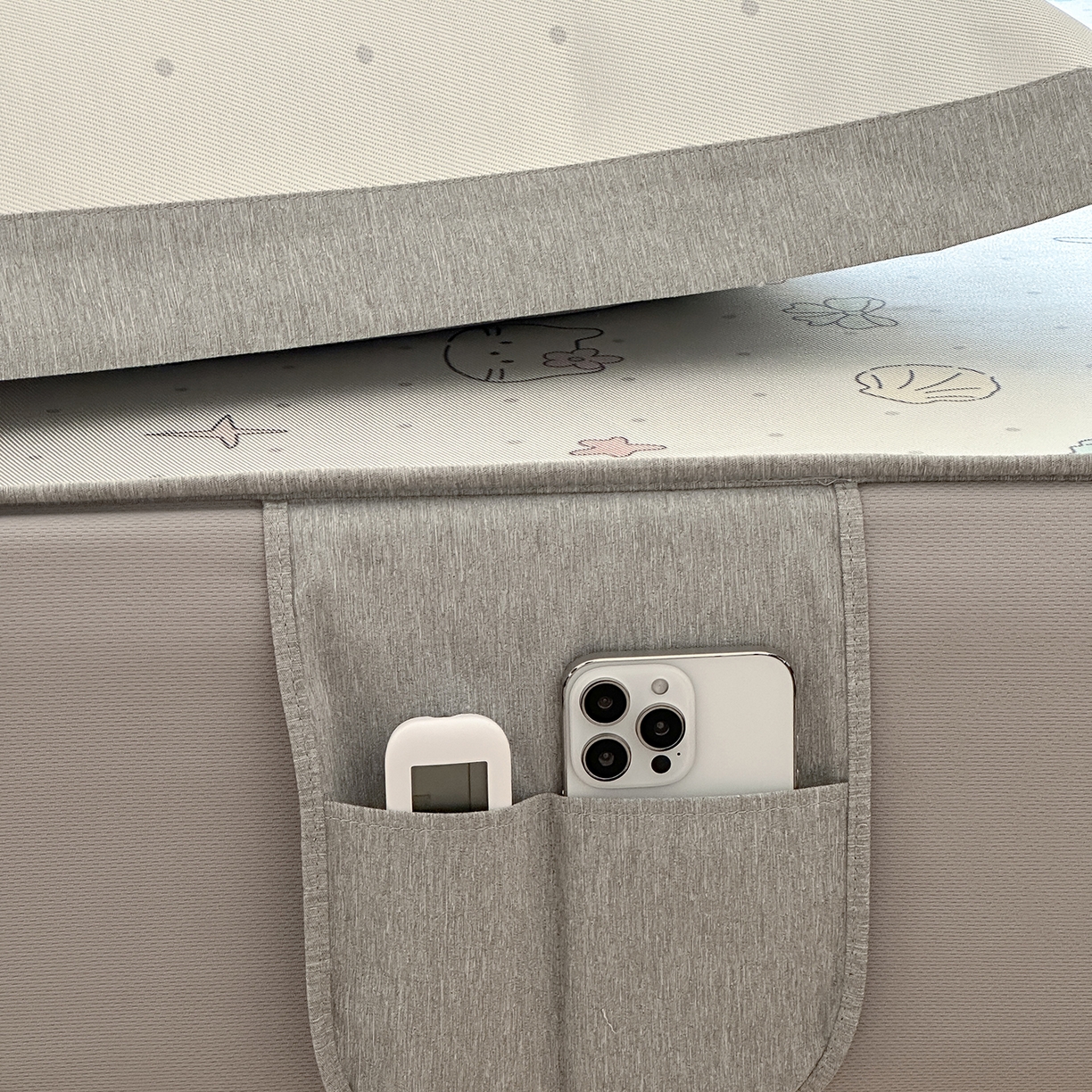 91家纺网 家纺一手货源 找家纺 JUICY 橘滋家纺 2026新款高端A类原创设计卡通数码印花冰丝席凉席 床笠款星砂与猫