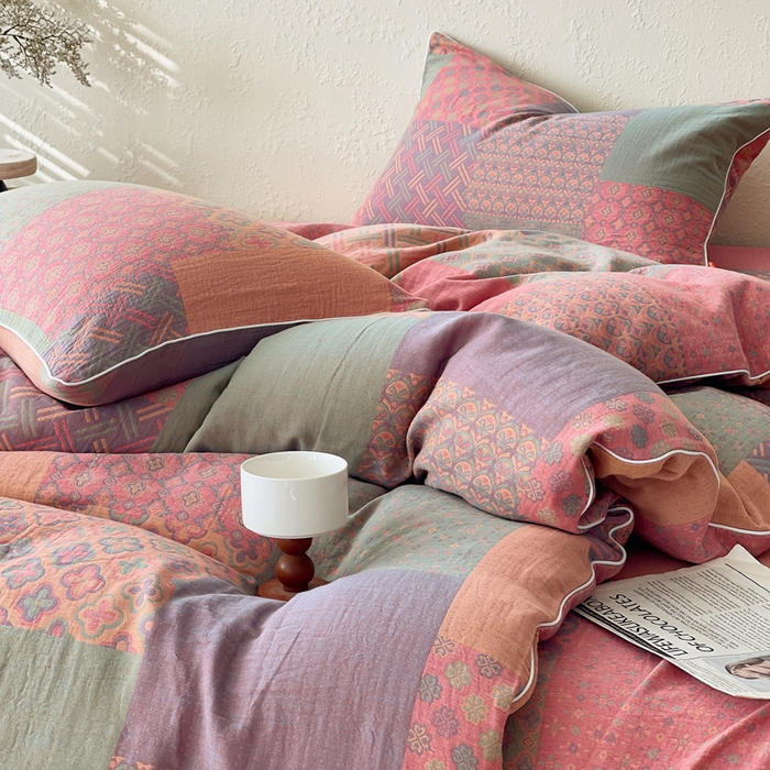 91家纺网 家纺一手货源 找家纺 春皖家纺 2026新款提花双层纱纯棉全棉四件套 思菱·粉玉