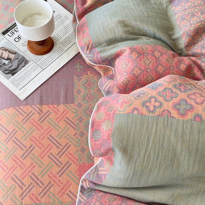 91家纺网 家纺一手货源 找家纺 春皖家纺 2026新款提花双层纱纯棉全棉四件套 思菱·粉玉