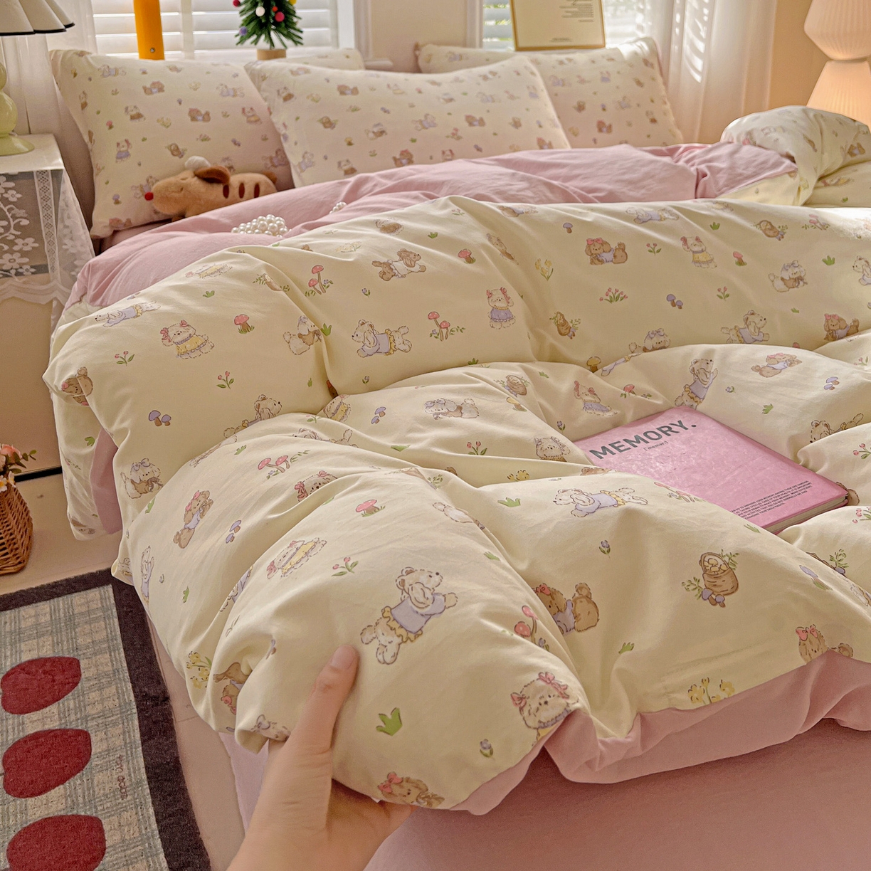 91家纺网 家纺一手货源 找家纺 温眠家纺 2026新款A类古法水洗仿棉云感棉加厚四件套 花园小狗