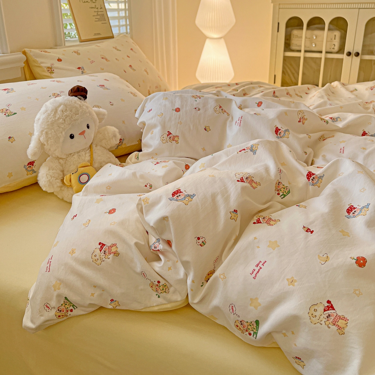 91家纺网 家纺一手货源 找家纺 温眠家纺 2026新款A类古法水洗仿棉云感棉加厚四件套 星星人