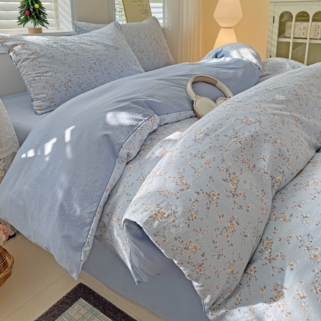 91家纺网 家纺一手货源 找家纺 温眠家纺 2026新款A类古法水洗仿棉云感棉加厚四件套 海棠碎影