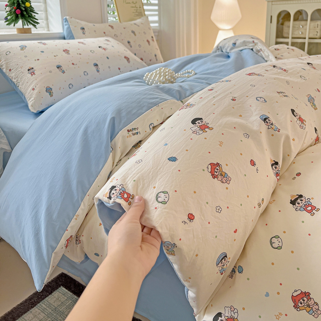 91家纺网 家纺一手货源 找家纺 温眠家纺 2026新款A类古法水洗仿棉云感棉加厚四件套 童趣甜日