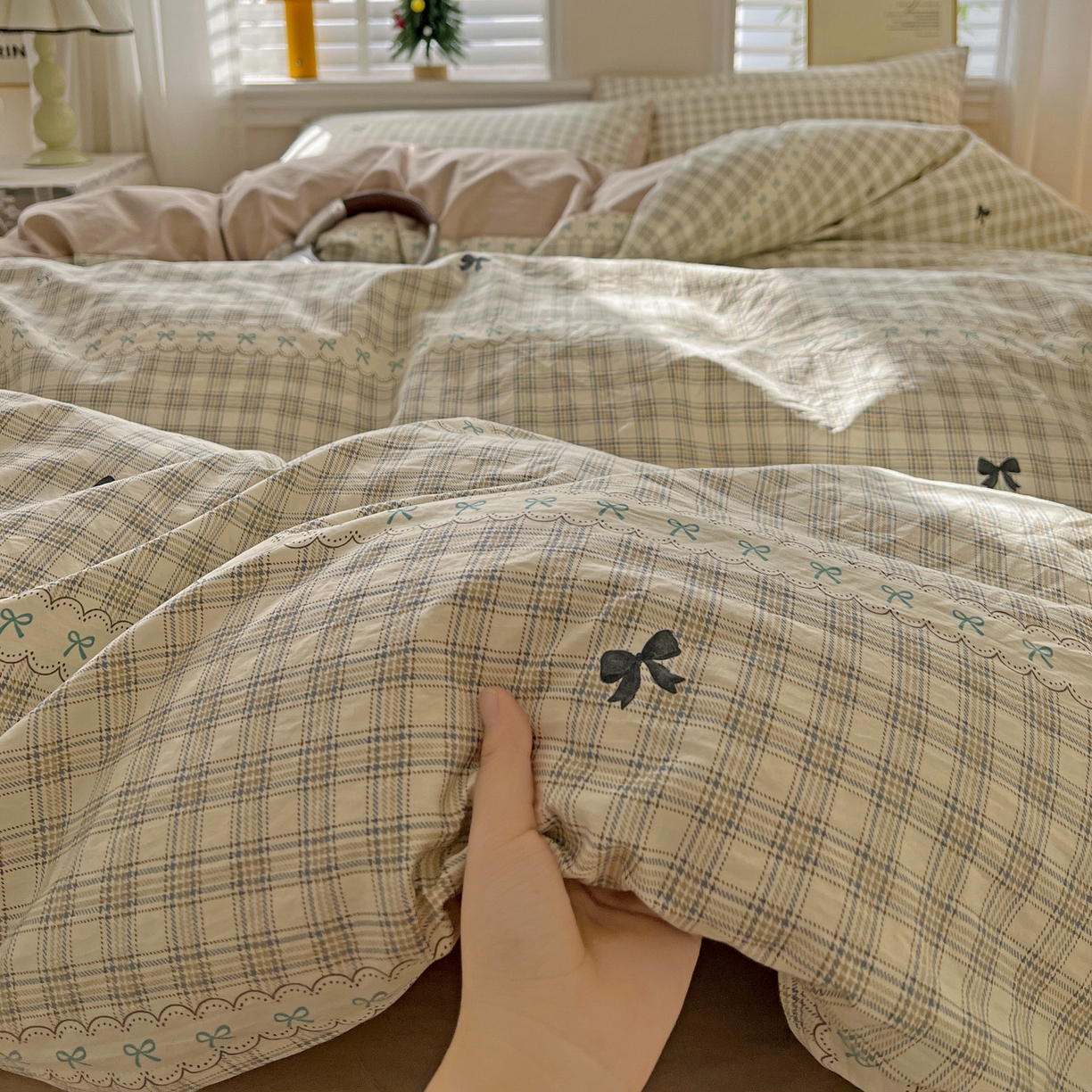 91家纺网 家纺一手货源 找家纺 温眠家纺 2026新款A类古法水洗仿棉云感棉加厚四件套 恋语织物