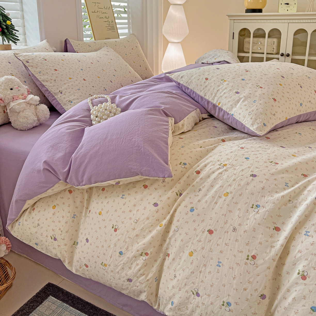 91家纺网 家纺一手货源 找家纺 温眠家纺 2026新款A类古法水洗仿棉云感棉加厚四件套 草莓密语