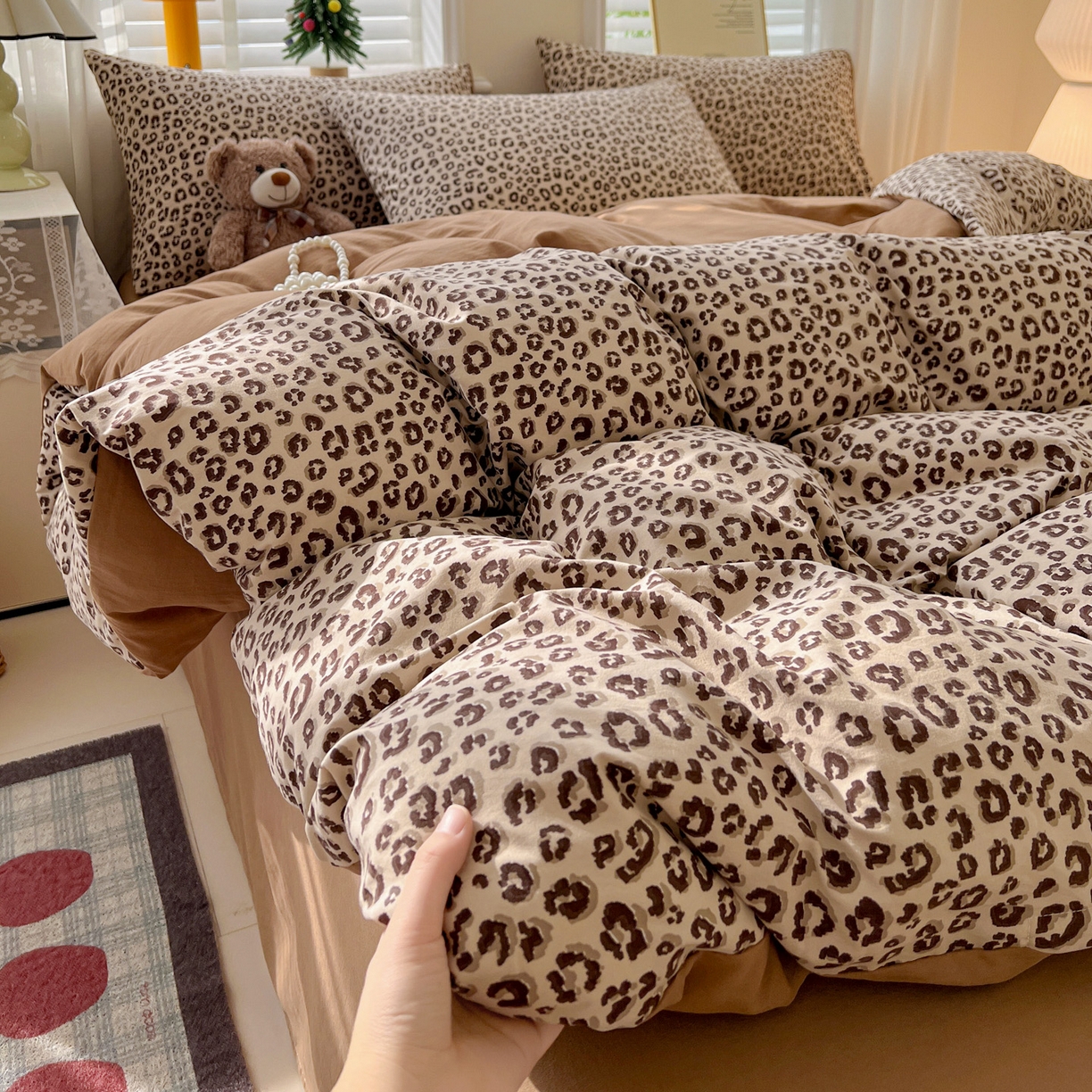 91家纺网 家纺一手货源 找家纺 温眠家纺 2026新款A类古法水洗仿棉云感棉加厚四件套 豹纹