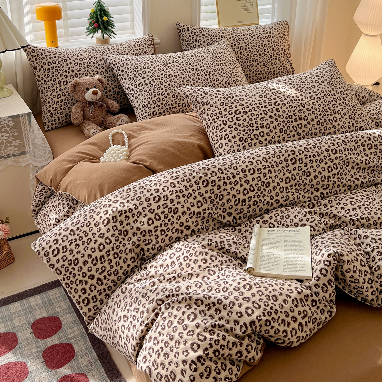 91家纺网 家纺一手货源 找家纺 温眠家纺 2026新款A类古法水洗仿棉云感棉加厚四件套 豹纹