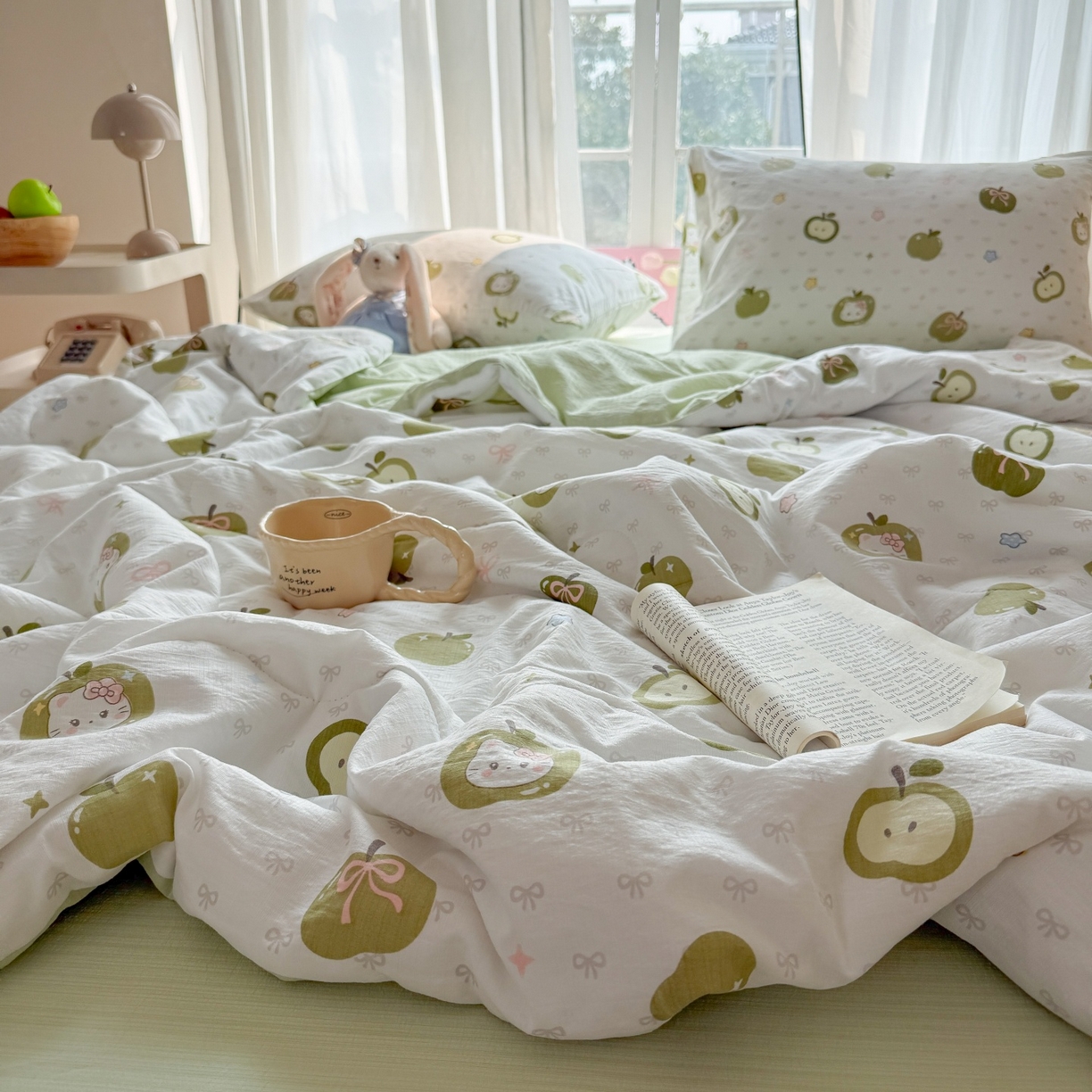 91家纺网 家纺一手货源 找家纺 温眠家纺 2026新款针织泡芙双层纱夏被四件套 甜果乐园