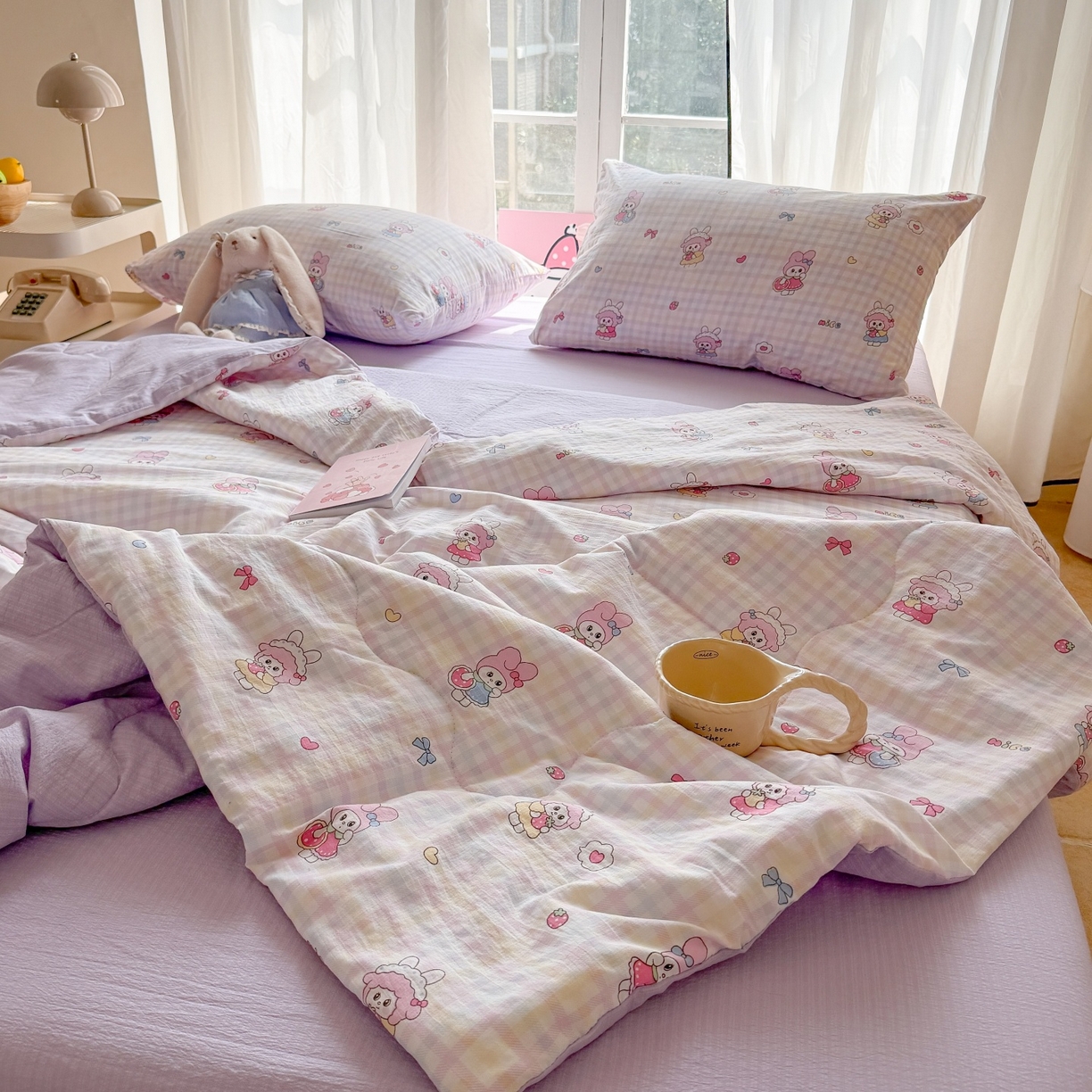 91家纺网 家纺一手货源 找家纺 温眠家纺 2026新款针织泡芙双层纱夏被四件套 甜梦格