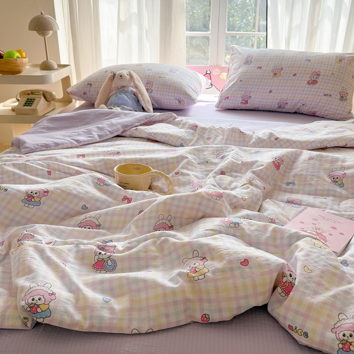 91家纺网 家纺一手货源 找家纺 温眠家纺 2026新款针织泡芙双层纱夏被四件套 甜梦格