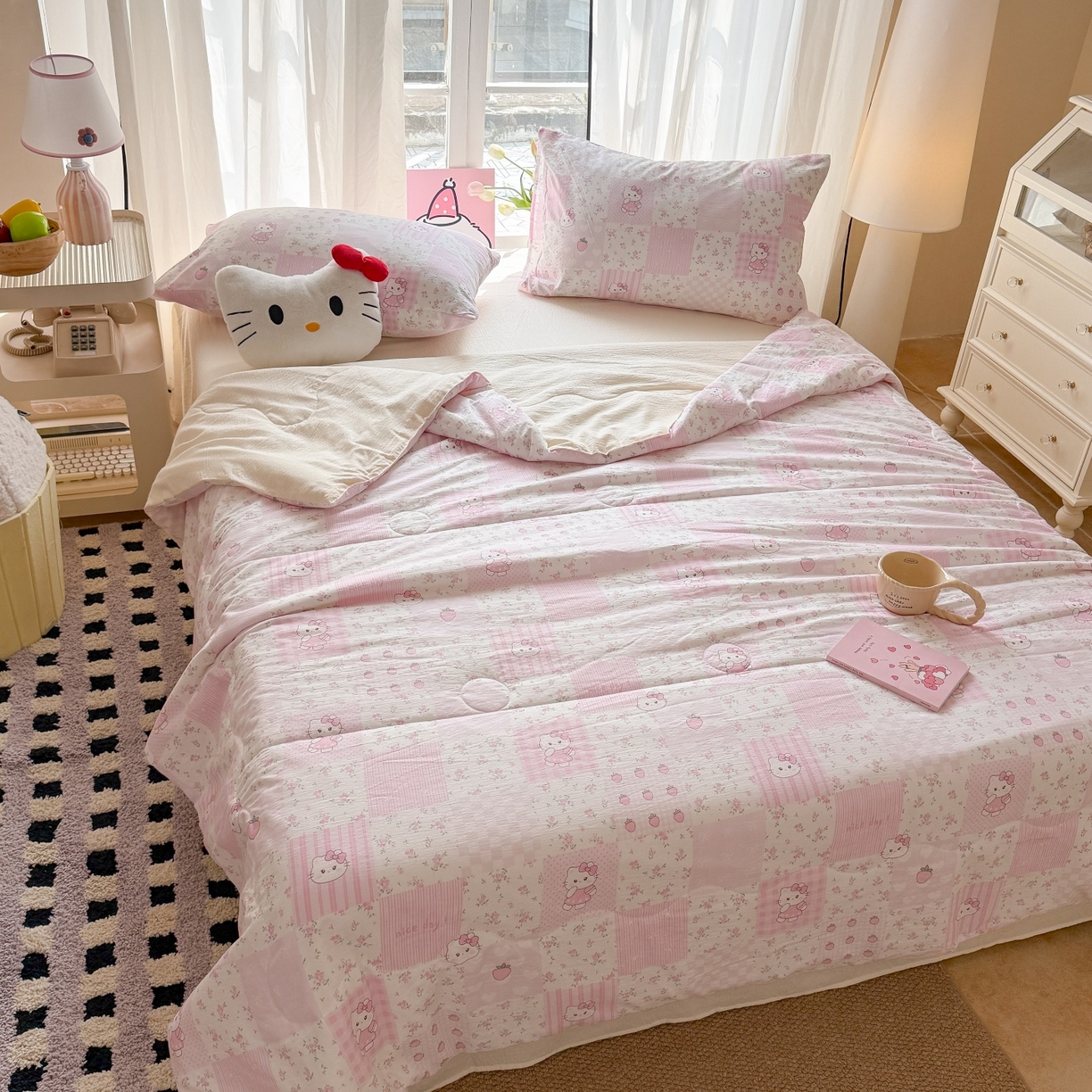 91家纺网 家纺一手货源 找家纺 温眠家纺 2026新款针织泡芙双层纱夏被四件套 花田猫咪