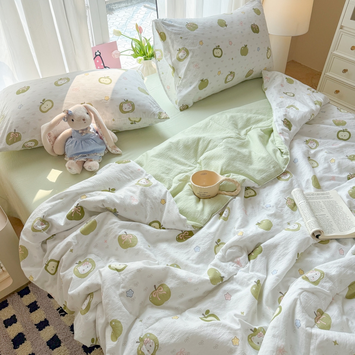 91家纺网 家纺一手货源 找家纺 温眠家纺 2026新款针织泡芙双层纱夏被四件套 甜果乐园