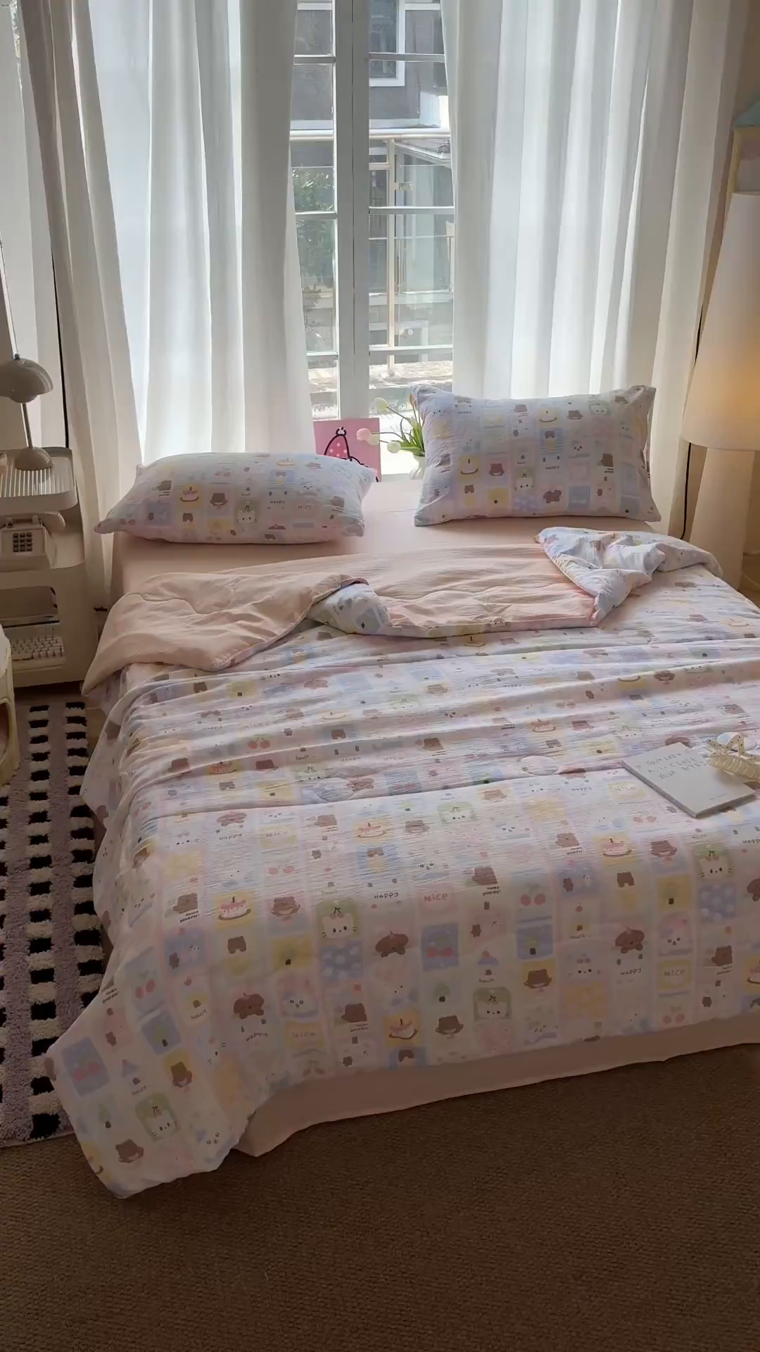 91家纺网 家纺一手货源 找家纺 温眠家纺 2026新款针织泡芙双层纱夏被四件套 小熊日记