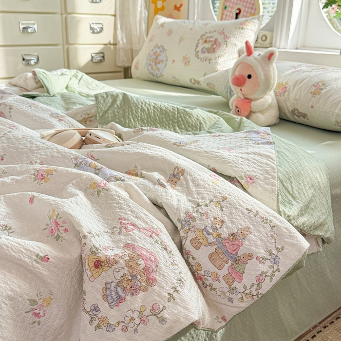 91家纺网 家纺一手货源 找家纺 小桃姐家纺 2026新款泡芙棉双层纱夏被空调被四件套小清新泡泡纱夏被卡通夏凉被空调被 童话
