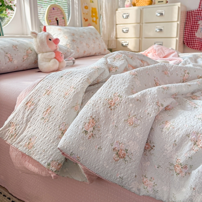 91家纺网 家纺一手货源 找家纺 小桃姐家纺 2026新款泡芙棉双层纱夏被空调被四件套小清新泡泡纱夏被卡通夏凉被空调被 晚风