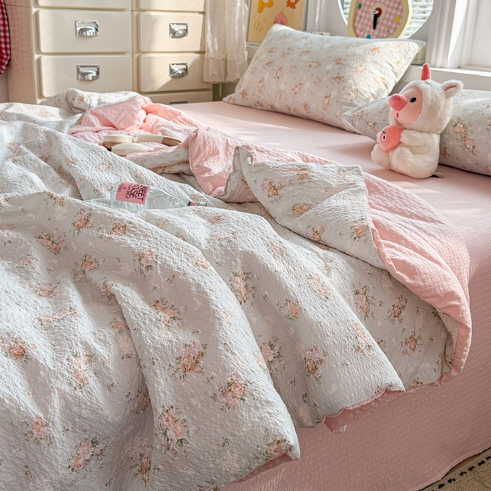 91家纺网 家纺一手货源 找家纺 小桃姐家纺 2026新款泡芙棉双层纱夏被空调被四件套小清新泡泡纱夏被卡通夏凉被空调被 晚风