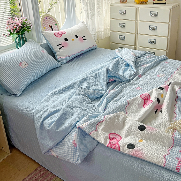 91家纺网 家纺一手货源 找家纺 小桃姐家纺 2026新款泡芙棉双层纱夏被空调被四件套小清新泡泡纱夏被卡通夏凉被空调被 蓝格Kitty