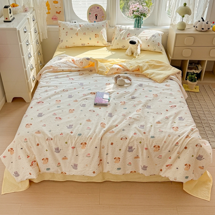 91家纺网 家纺一手货源 找家纺 小桃姐家纺 2026新款泡芙棉双层纱夏被空调被四件套小清新泡泡纱夏被卡通夏凉被空调被 蛋糕狗