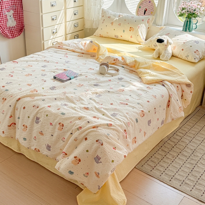 91家纺网 家纺一手货源 找家纺 小桃姐家纺 2026新款泡芙棉双层纱夏被空调被四件套小清新泡泡纱夏被卡通夏凉被空调被 蛋糕狗