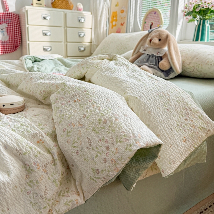 91家纺网 家纺一手货源 找家纺 小桃姐家纺 2026新款泡芙棉双层纱夏被空调被四件套小清新泡泡纱夏被卡通夏凉被空调被 浅春