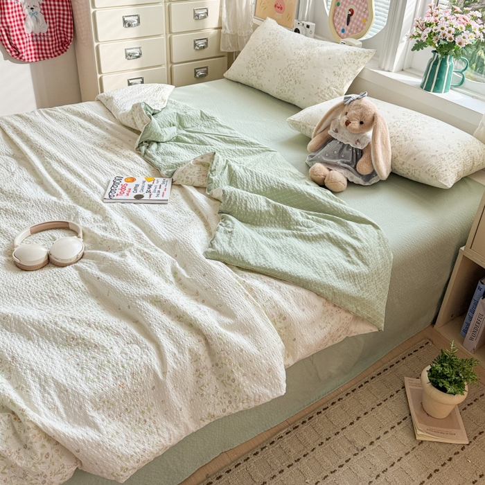 91家纺网 家纺一手货源 找家纺 小桃姐家纺 2026新款泡芙棉双层纱夏被空调被四件套小清新泡泡纱夏被卡通夏凉被空调被 浅春