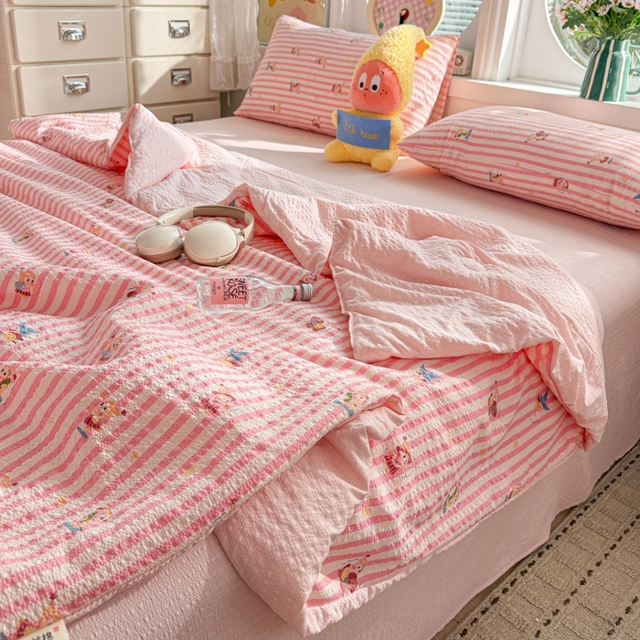 91家纺网 家纺一手货源 找家纺 小桃姐家纺 2026新款泡芙棉双层纱夏被空调被四件套小清新泡泡纱夏被卡通夏凉被空调被 粉色星星
