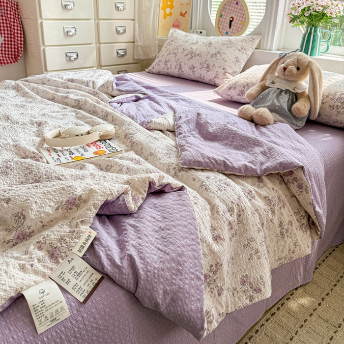 91家纺网 家纺一手货源 找家纺 小桃姐家纺 2026新款泡芙棉双层纱夏被空调被四件套小清新泡泡纱夏被卡通夏凉被空调被 紫韵