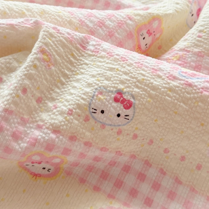 91家纺网 家纺一手货源 找家纺 小桃姐家纺 2026新款泡芙棉双层纱夏被空调被四件套小清新泡泡纱夏被卡通夏凉被空调被 奶油kitty