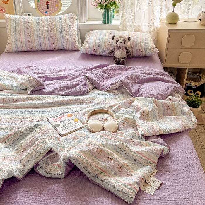 91家纺网 家纺一手货源 找家纺 小桃姐家纺 2026新款泡芙棉双层纱夏被空调被四件套小清新泡泡纱夏被卡通夏凉被空调被 彩虹木马