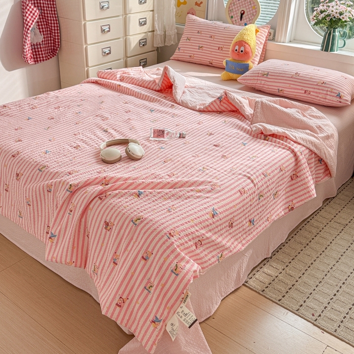 91家纺网 家纺一手货源 找家纺 小桃姐家纺 2026新款泡芙棉双层纱夏被空调被四件套小清新泡泡纱夏被卡通夏凉被空调被 粉色星星