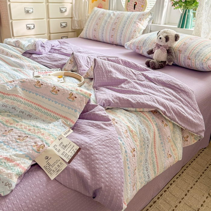 91家纺网 家纺一手货源 找家纺 小桃姐家纺 2026新款泡芙棉双层纱夏被空调被四件套小清新泡泡纱夏被卡通夏凉被空调被 彩虹木马