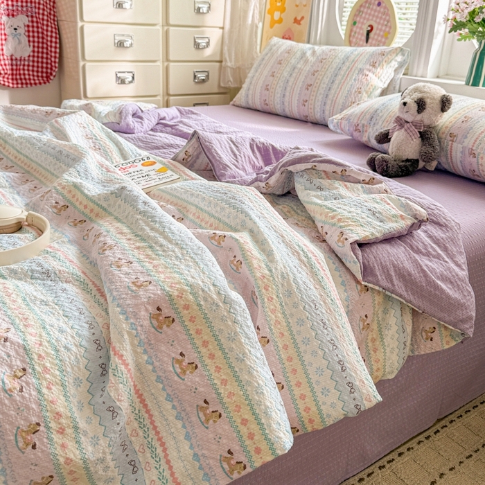 91家纺网 家纺一手货源 找家纺 小桃姐家纺 2026新款泡芙棉双层纱夏被空调被四件套小清新泡泡纱夏被卡通夏凉被空调被 彩虹木马