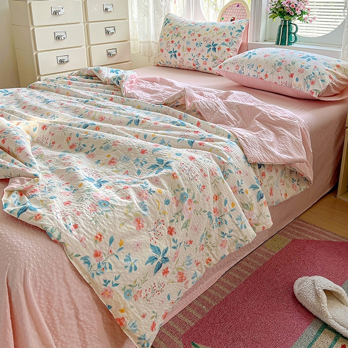 91家纺网 家纺一手货源 找家纺 小桃姐家纺 2026新款泡芙棉双层纱夏被空调被四件套小清新泡泡纱夏被卡通夏凉被空调被 安娜