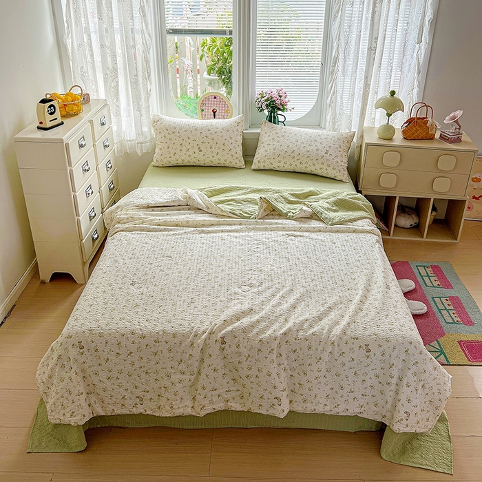 91家纺网 家纺一手货源 找家纺 小桃姐家纺 2026新款泡芙棉双层纱夏被空调被四件套小清新泡泡纱夏被卡通夏凉被空调被 绿茵兔