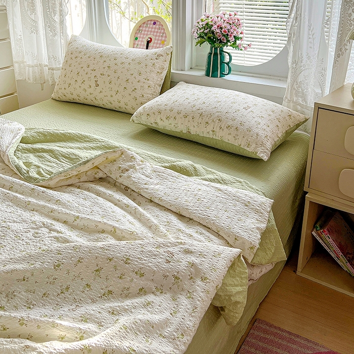 91家纺网 家纺一手货源 找家纺 小桃姐家纺 2026新款泡芙棉双层纱夏被空调被四件套小清新泡泡纱夏被卡通夏凉被空调被 绿茵兔