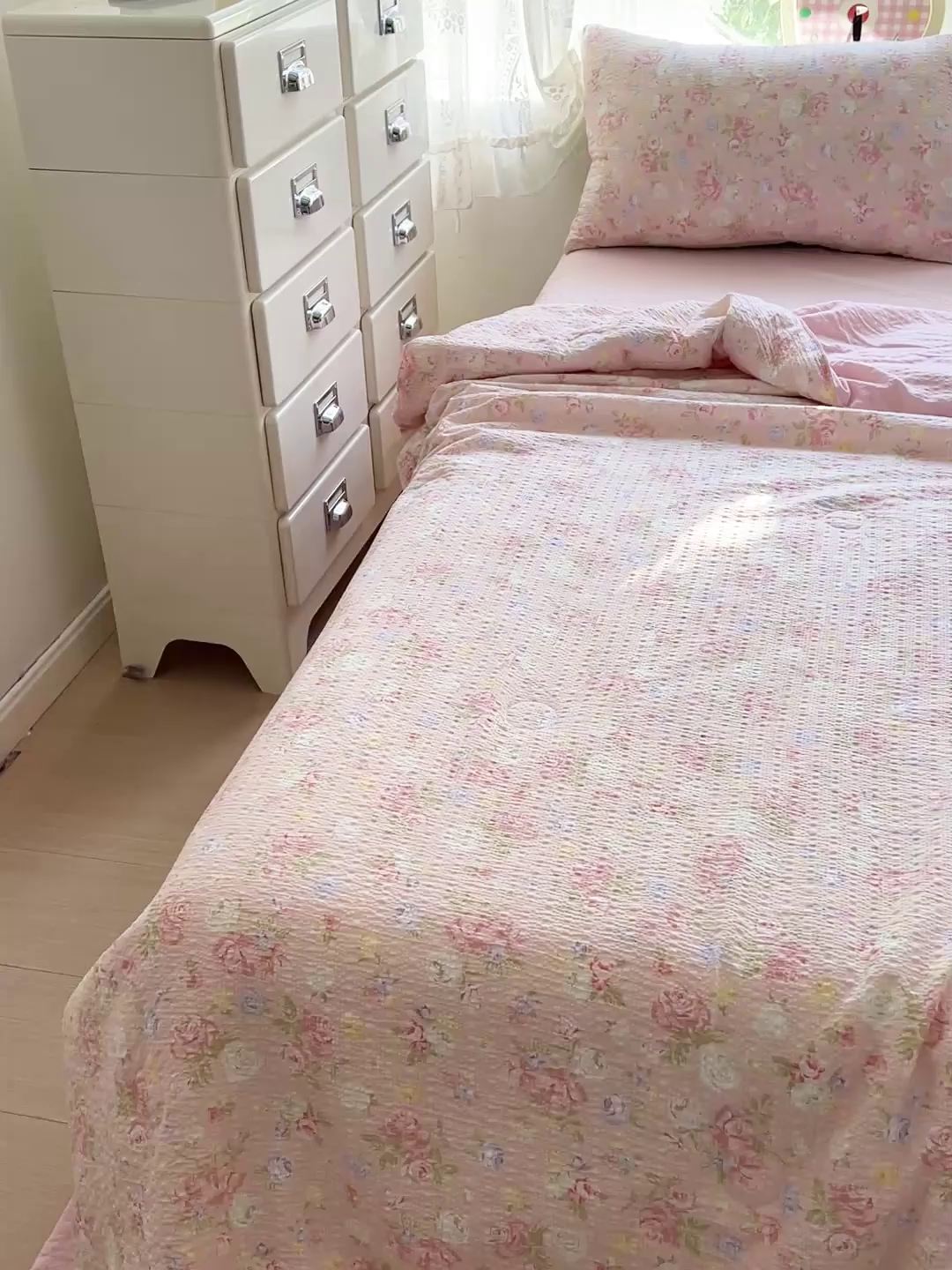 91家纺网 家纺一手货源 找家纺 小桃姐家纺 2026新款泡芙棉双层纱夏被空调被四件套小清新泡泡纱夏被卡通夏凉被空调被 知晓