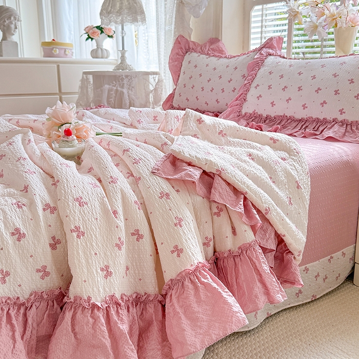 91家纺网 家纺一手货源 找家纺 韩约家纺 2026春夏新款泡芙棉床单款夏被夏凉被空调被四件套 蝶语