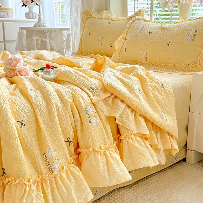 91家纺网 家纺一手货源 找家纺 韩约家纺 2026春夏新款泡芙棉床单款夏被夏凉被空调被四件套 妮可