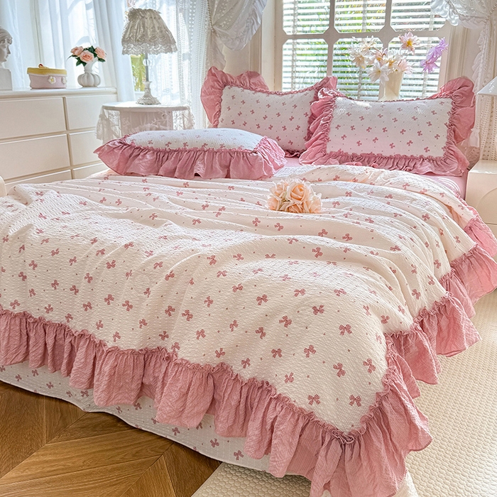 91家纺网 家纺一手货源 找家纺 韩约家纺 2026春夏新款泡芙棉床单款夏被夏凉被空调被四件套 蝶语