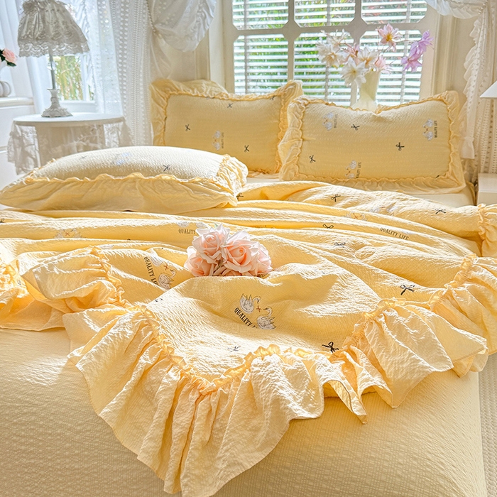 91家纺网 家纺一手货源 找家纺 韩约家纺 2026春夏新款泡芙棉床单款夏被夏凉被空调被四件套 妮可