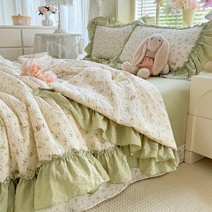 91家纺网 家纺一手货源 找家纺 韩约家纺 2026春夏新款泡芙棉床单款夏被夏凉被空调被四件套 绿意